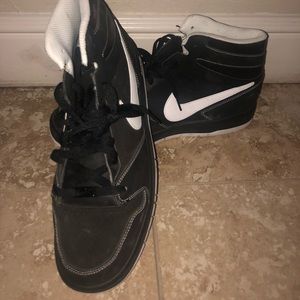 High top Nike’s